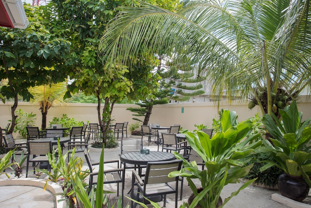 K Inn Kaashidhoo
