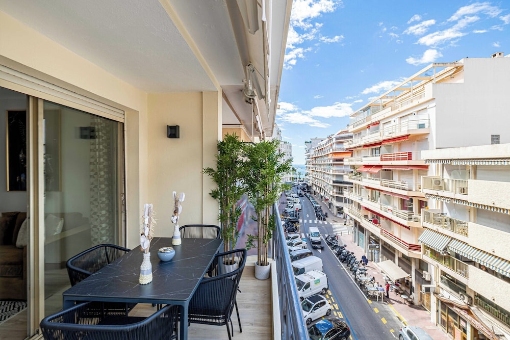 Harmonie With Private Terrace - Near Croisette