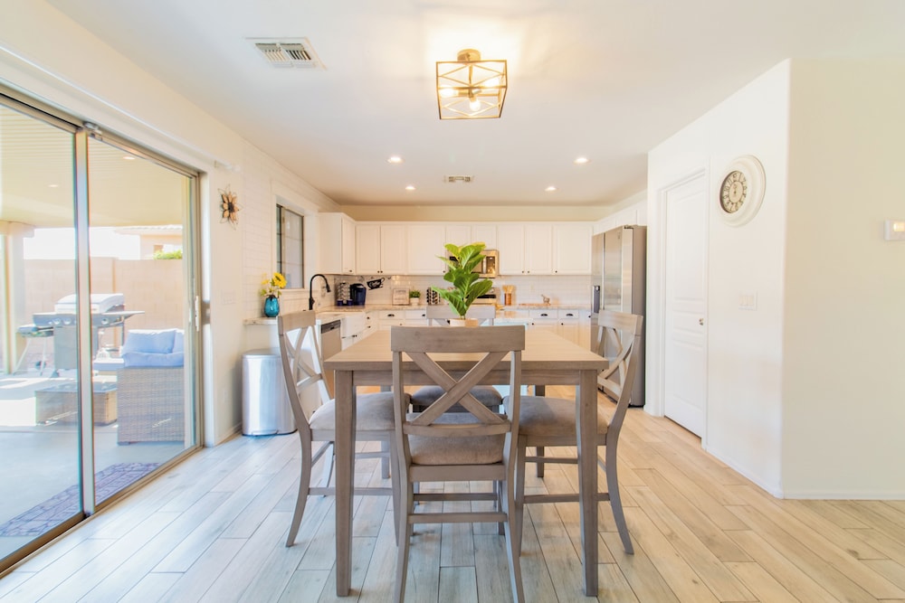 Casa Alessia 4BR Home & Heated Pool