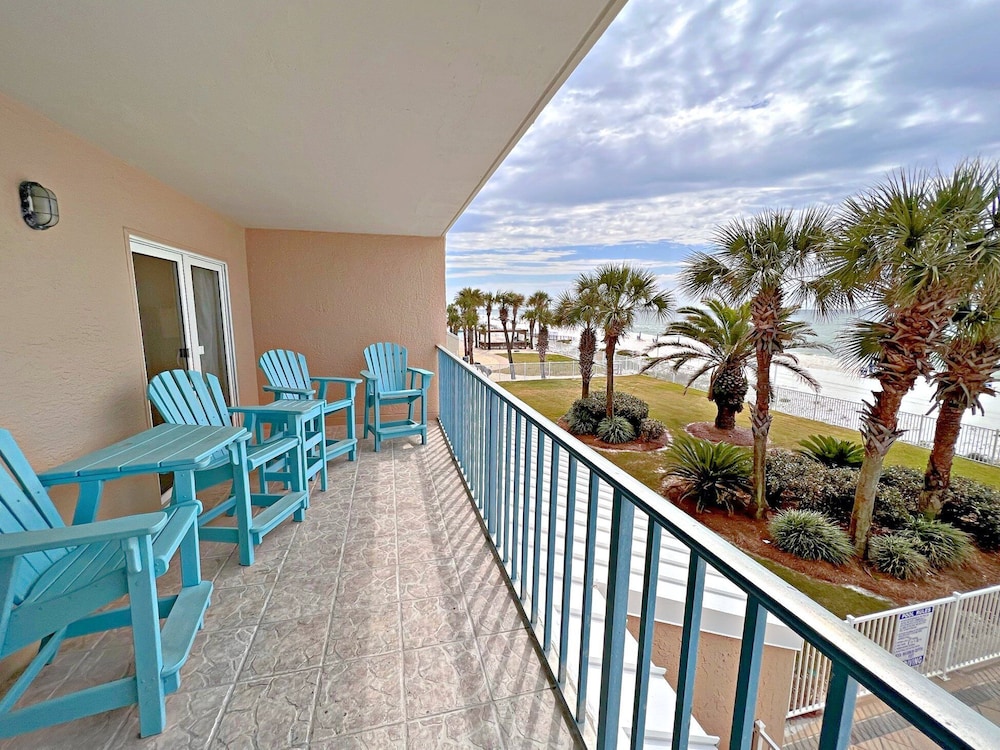 Surf Side Shores