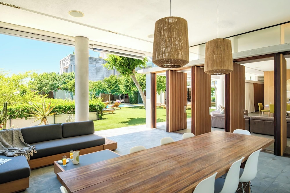 Unforgettable Fresnaye Sea View Villa Disa House