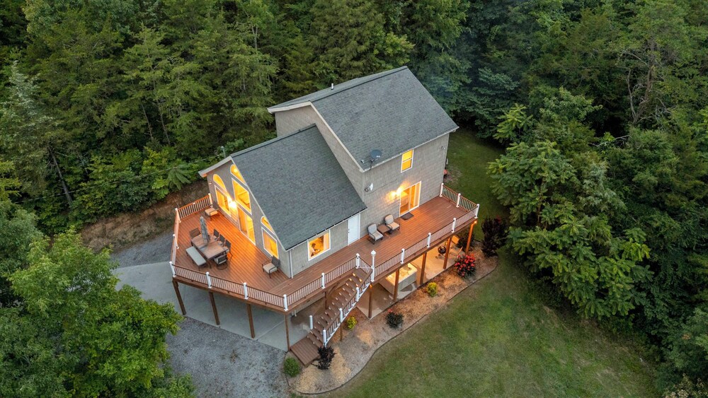 Cozy 3BR Lake Access w Sauna