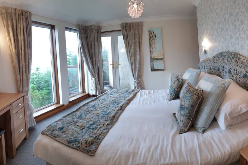 Loch Rannoch Highland Club Lochside Lodge 05