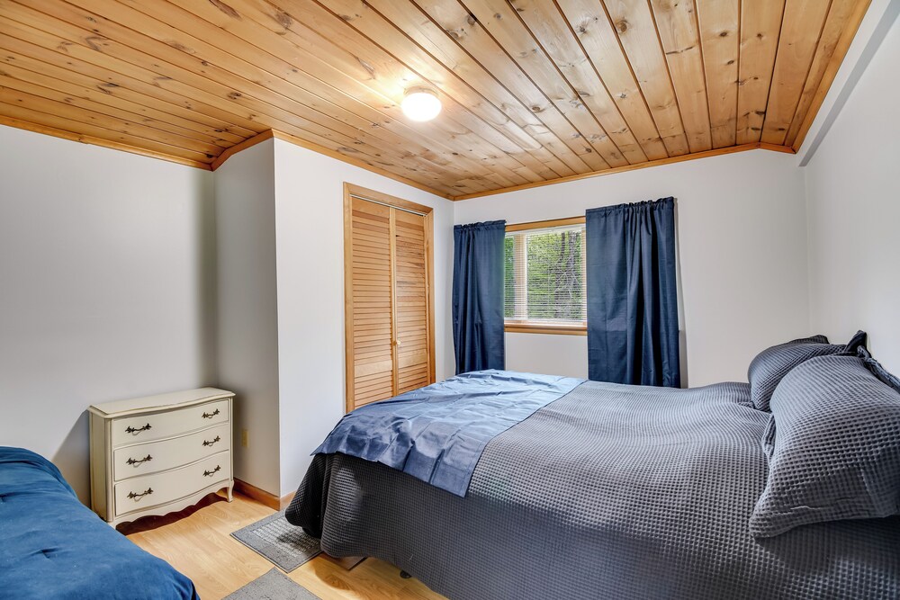 Fishing Pond & Spacious Yard: Quiet Home in Sodus!
