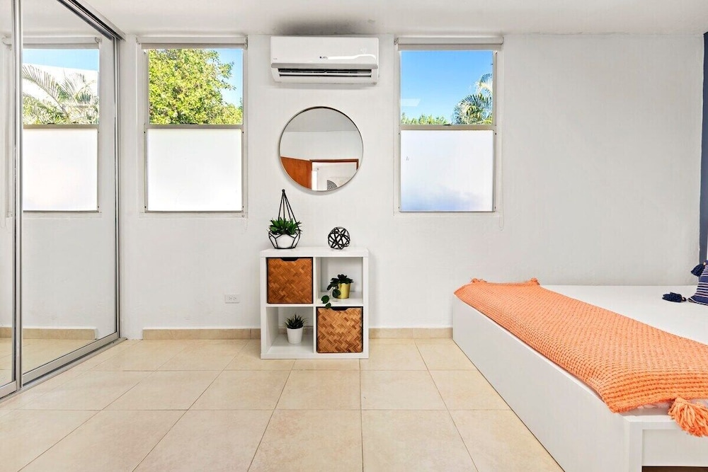 Puerto Rico Ocean Park Beach Vacation Rental Otium Rentals view 3