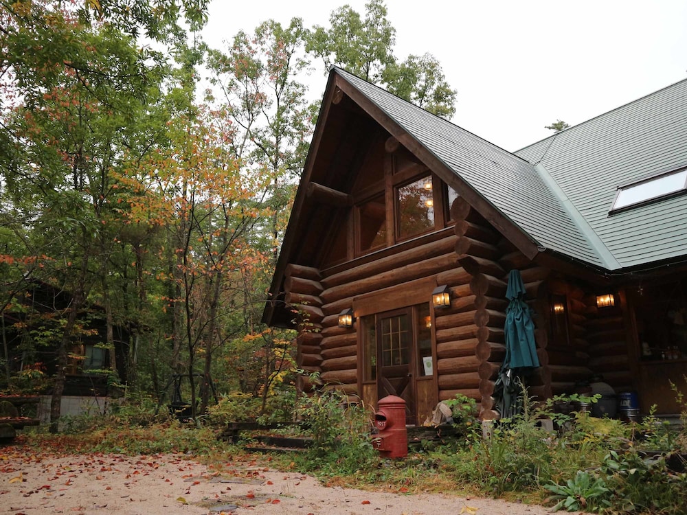 Canadian Loghouse Inn Azumino Yujin