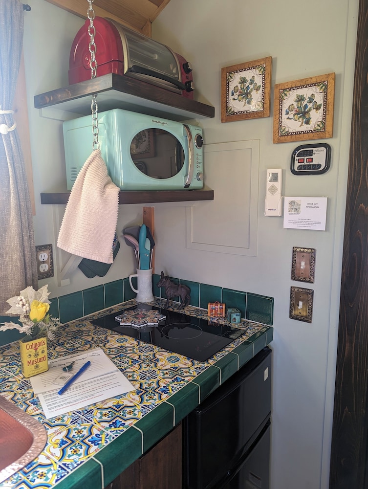 Salmon Gypsy Bed and Breakfast