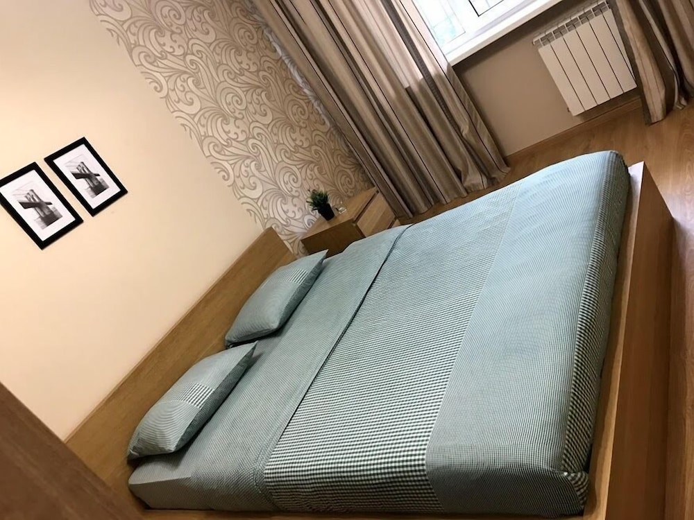 2 Bedroom Apartment in the center view 2
