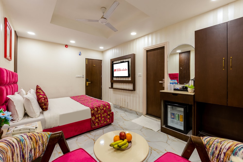 Hotel Palazzo Inn Mansarovar Garden