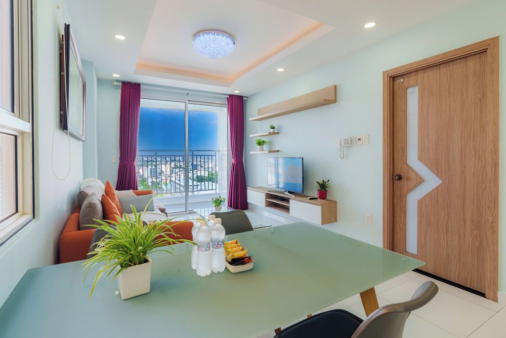Botanica Premier Serviced Apartment