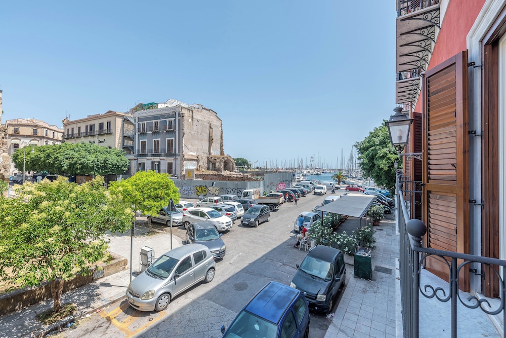 Apartments La Cala by Wonderful Italy