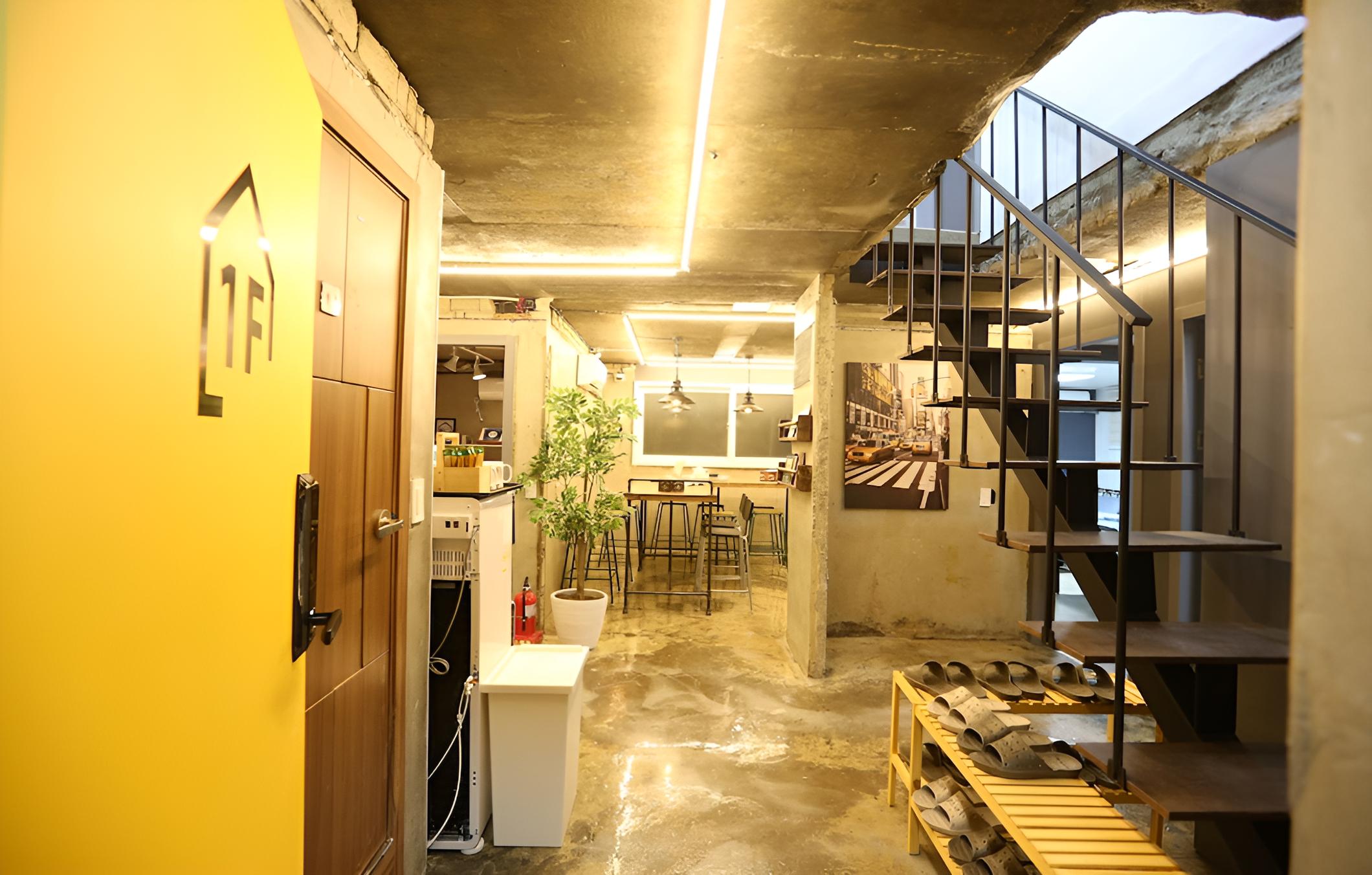 Little Star Guesthouse