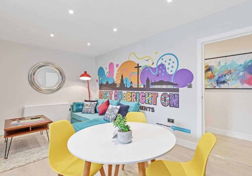 Right On Bright On Apartment 1G - City Centre Luxury Apartments view 3