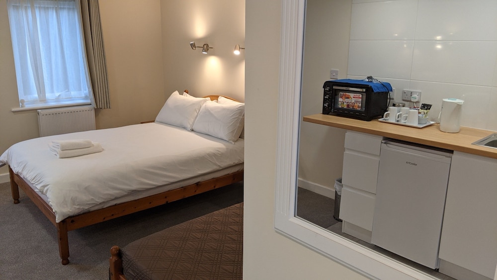 Ivybridge Guest House