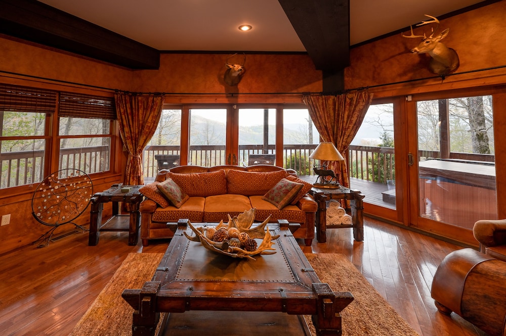 stayNantahala - Smoky Mountain Cabins