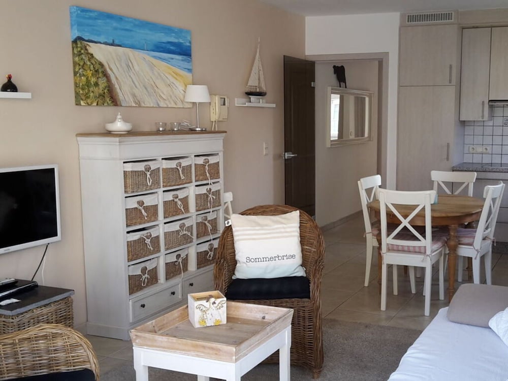 De Haan Comfortable Holiday Residence