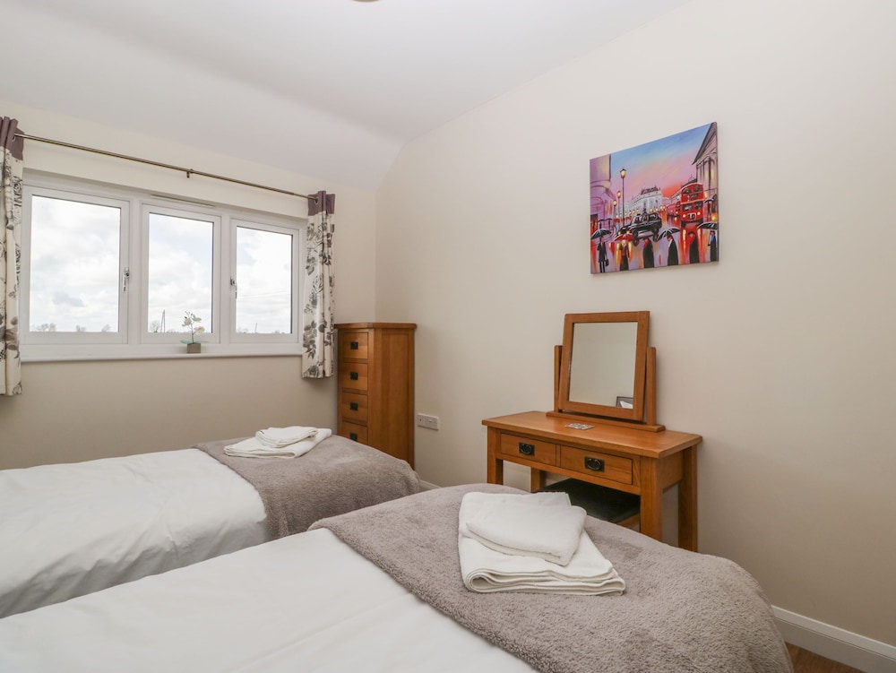 Yeovil Vacations - Rectory Farm View - Property Image 2