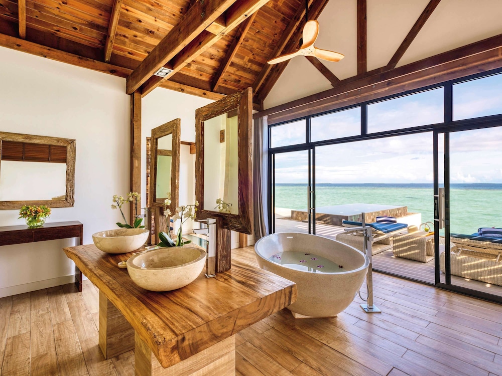 Kuredhivaru Resort & Spa Maldives by Accor
