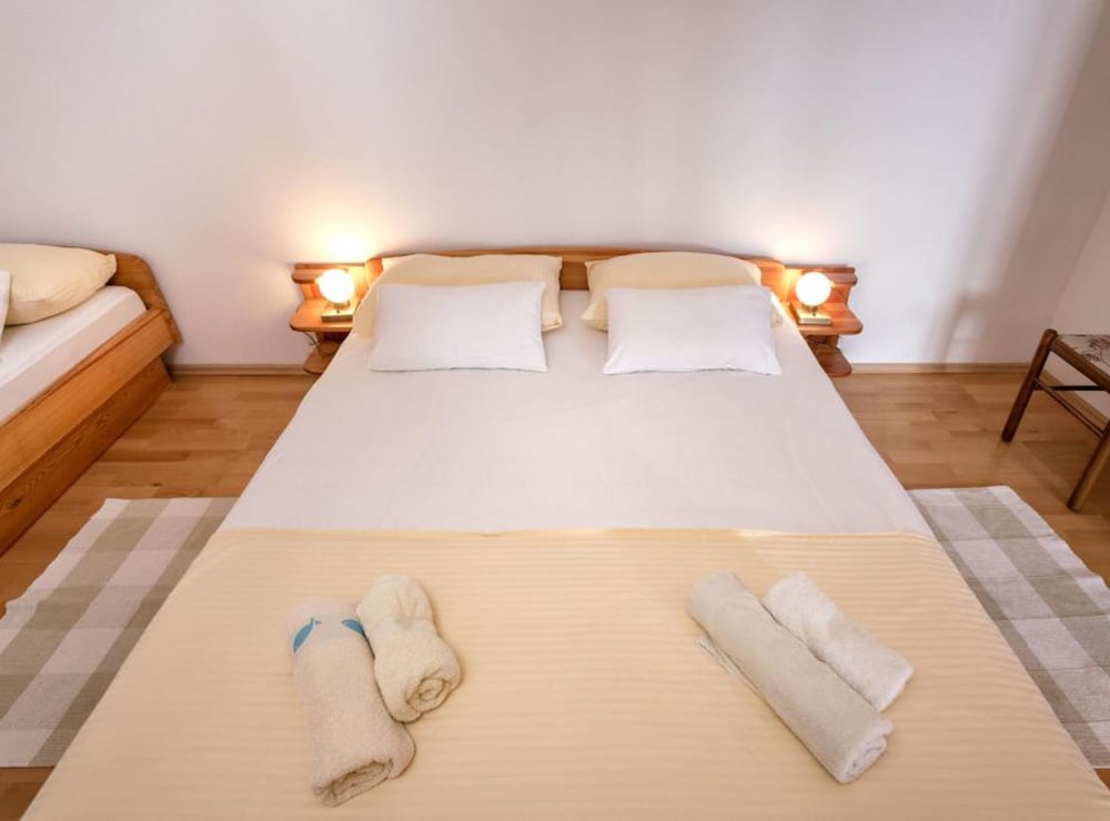 Dolac Green Side Apartments