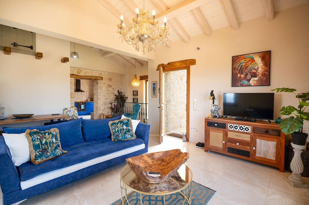 Bee Tree Villa in Corfu