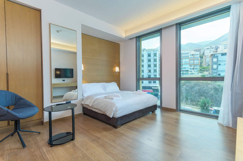 Jounieh Living - Residences by Local Host