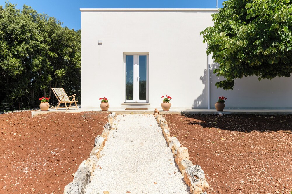 Villetta Foragno con giardino by Wonderful Italy