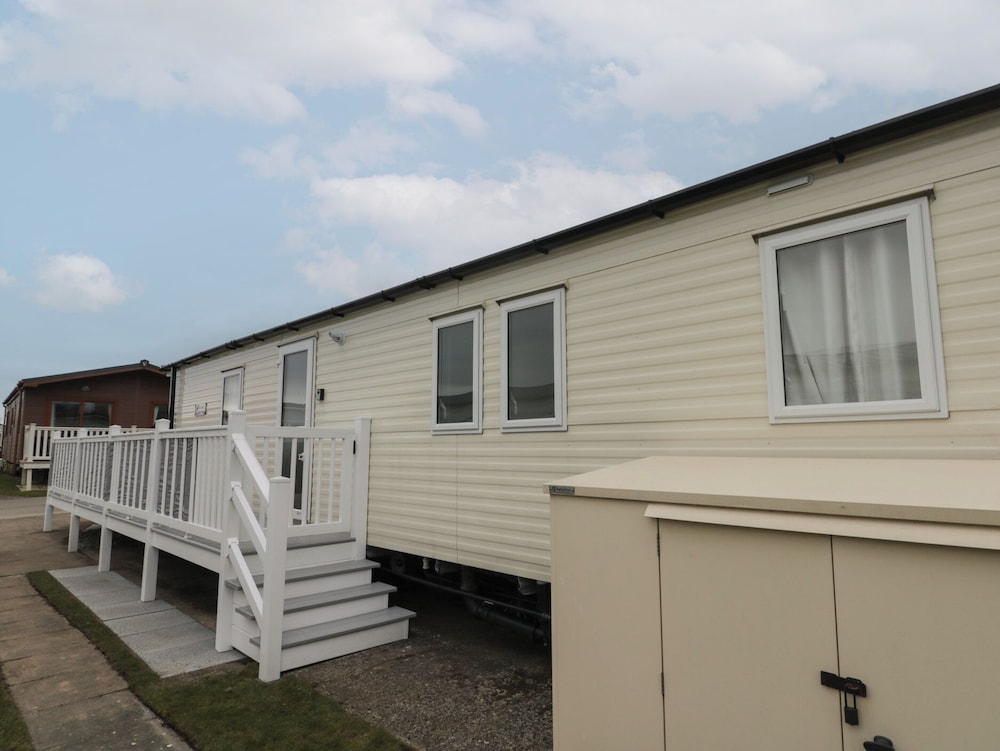 Rowan Court 2