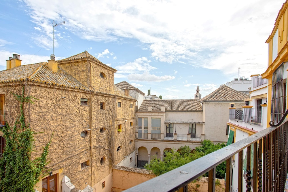 Cozy 2bd Apartment in Seville. Conde de Ibarra IV