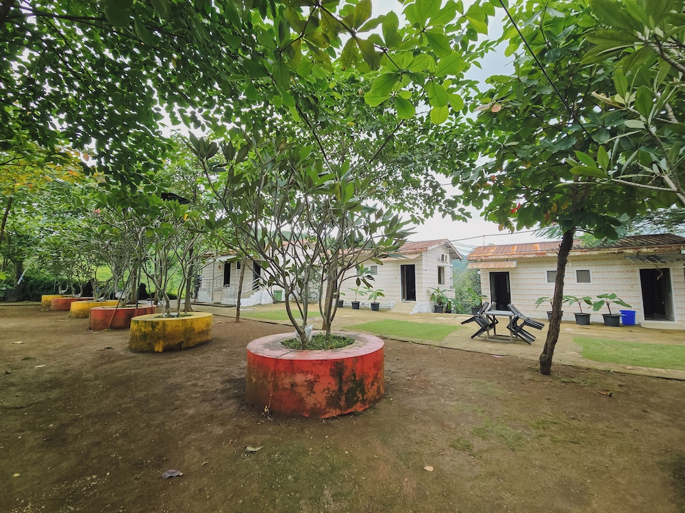 Green View Resort