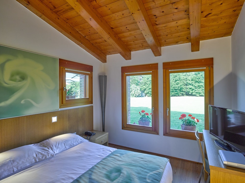 Relais Ormesani view 4