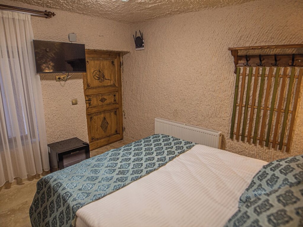 Capavista Cave House