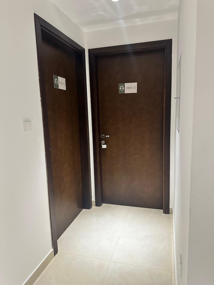 Stay Inn Albarsha by PHM