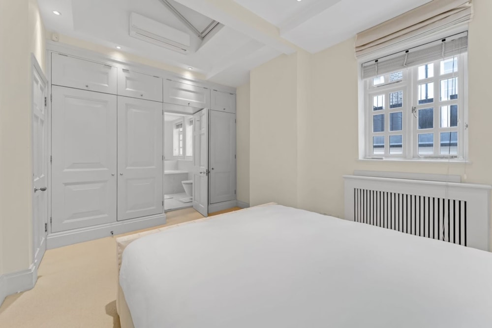 The Belgravia Place - Stunning Bright 2bdr Home