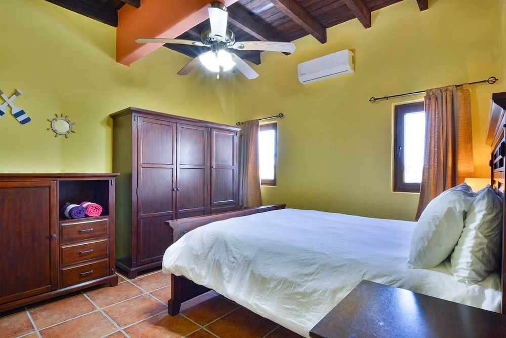 Green Orchid Escape 2 Bedroom Apts