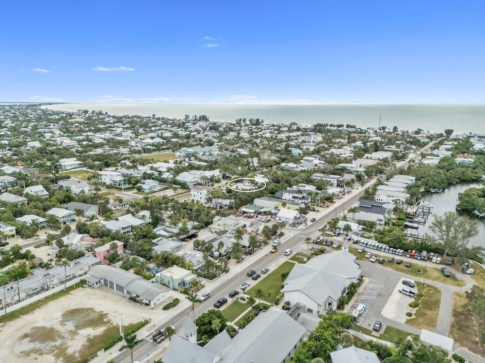 Chilli Fish 4 Bedroom Home