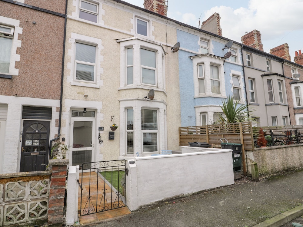 Apartment 2 - Llandudno Central