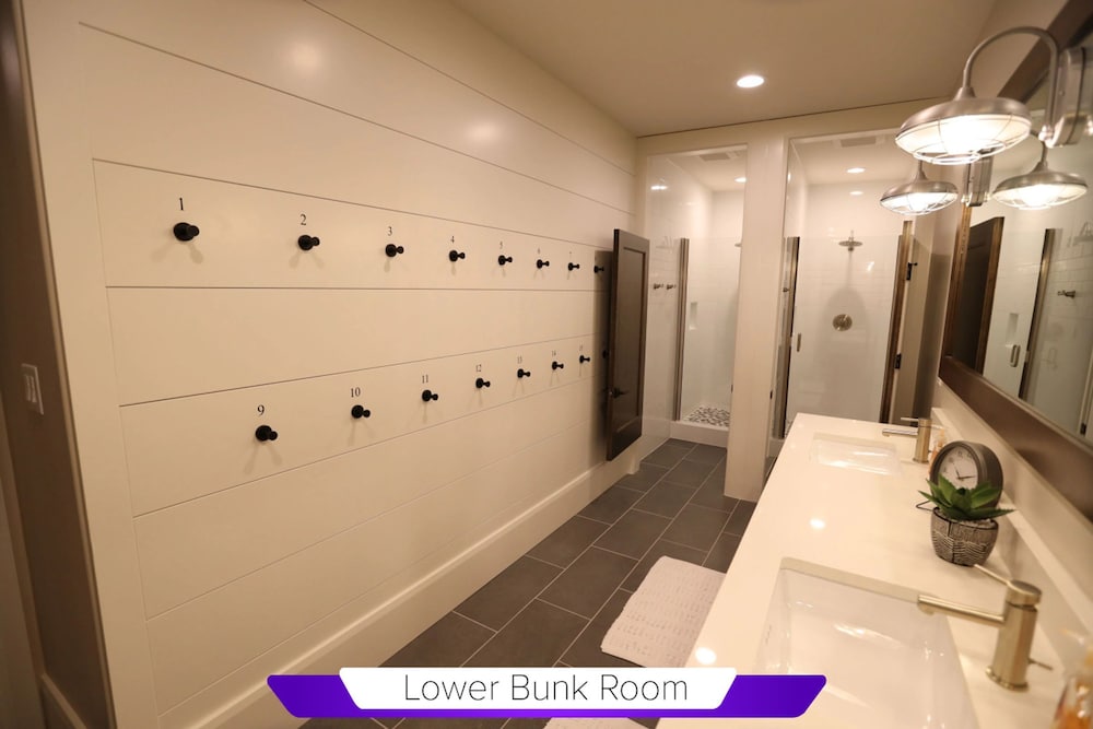Glenn Haven Luxury Large Group Getaway Sleeps 60