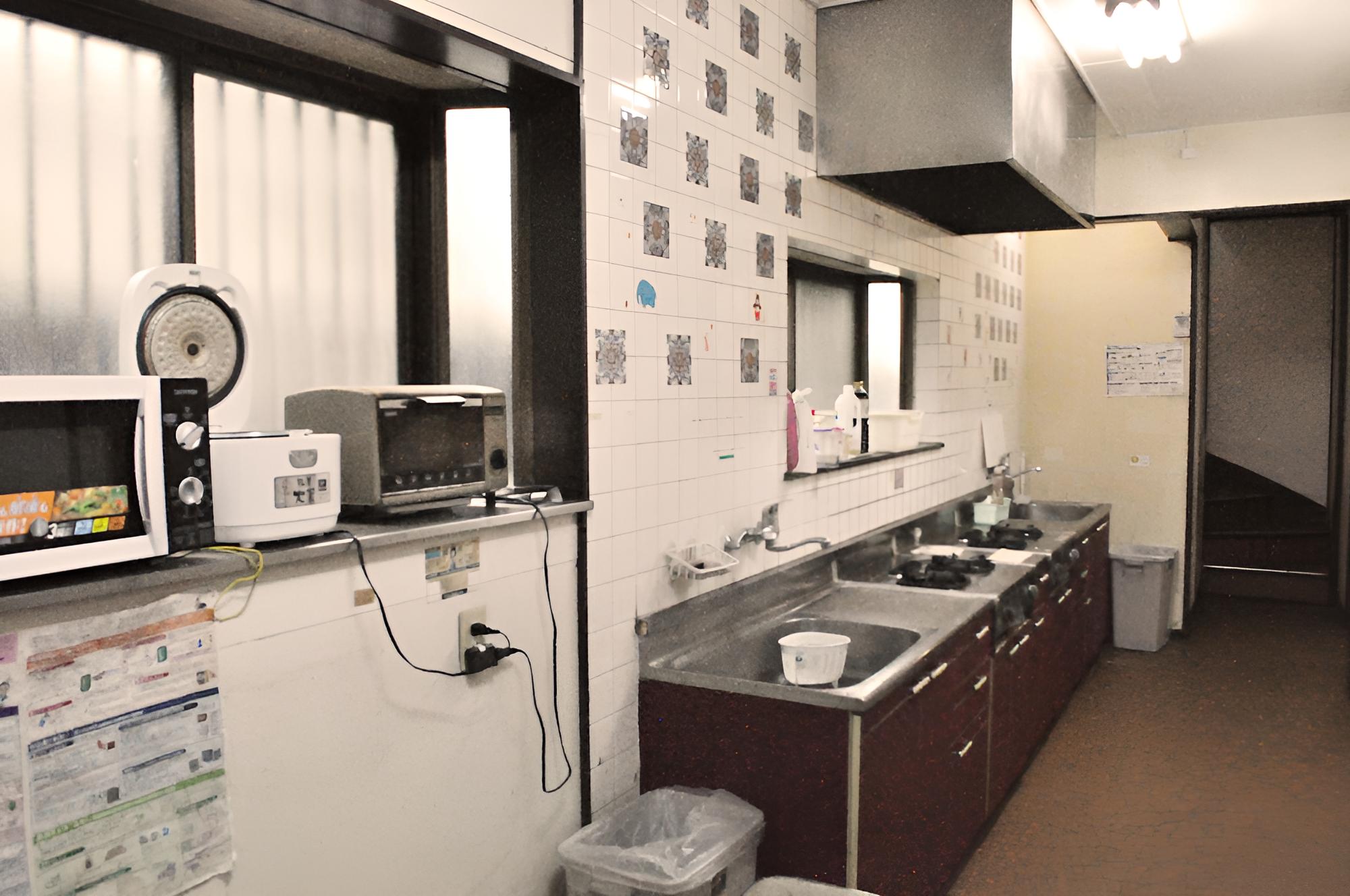 Ofu Jyoshi Kaikan 1st building - Caters to Women