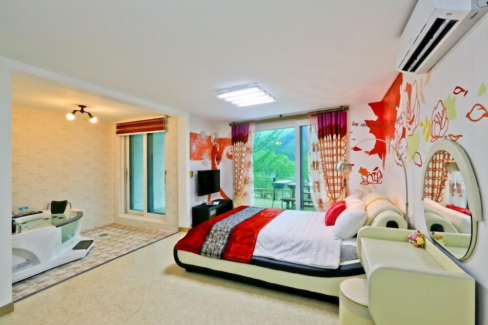 hotel room