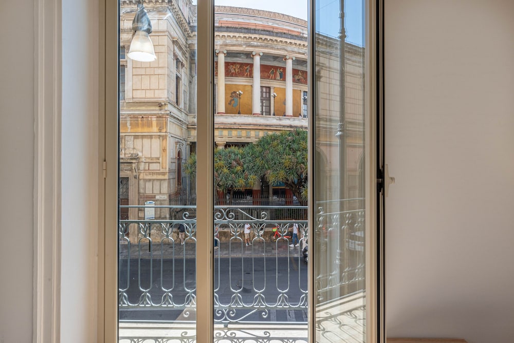 Turati Apartment al Politeama
