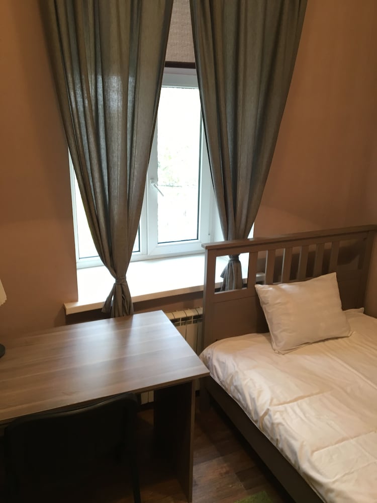 Hostel Esenin