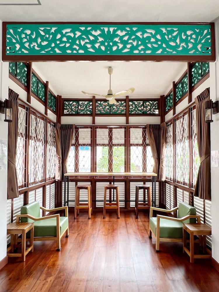 Ausamlor Guesthouse