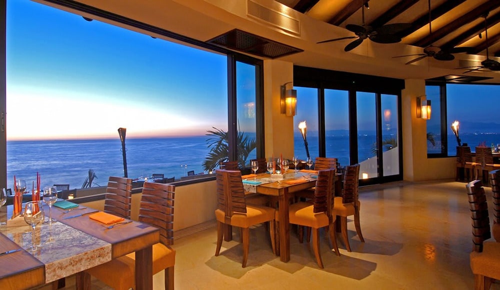 2BD Oceanview Suite Garza Blanca Puerto Vallarta
