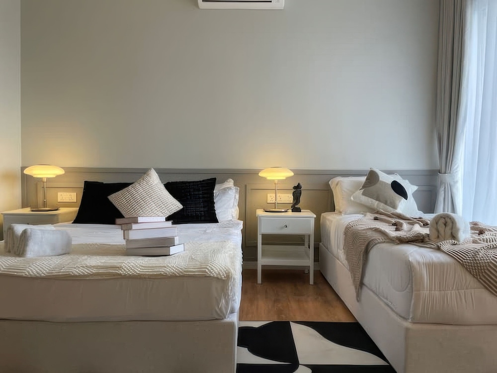 Platinum Quill Apartments Residences