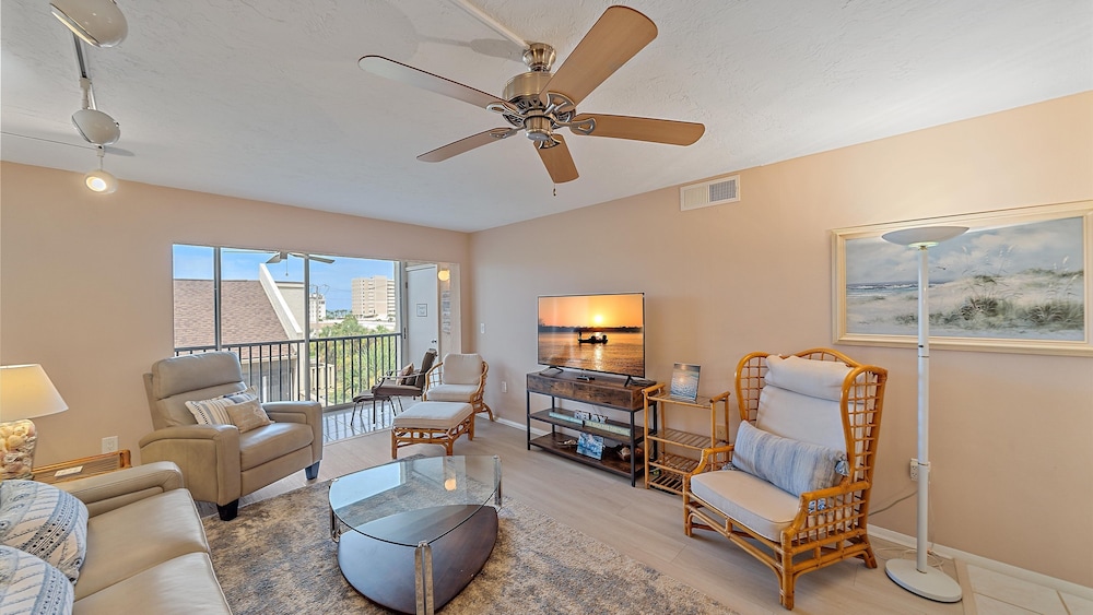 My Happy Place 2 Bedroom Condo