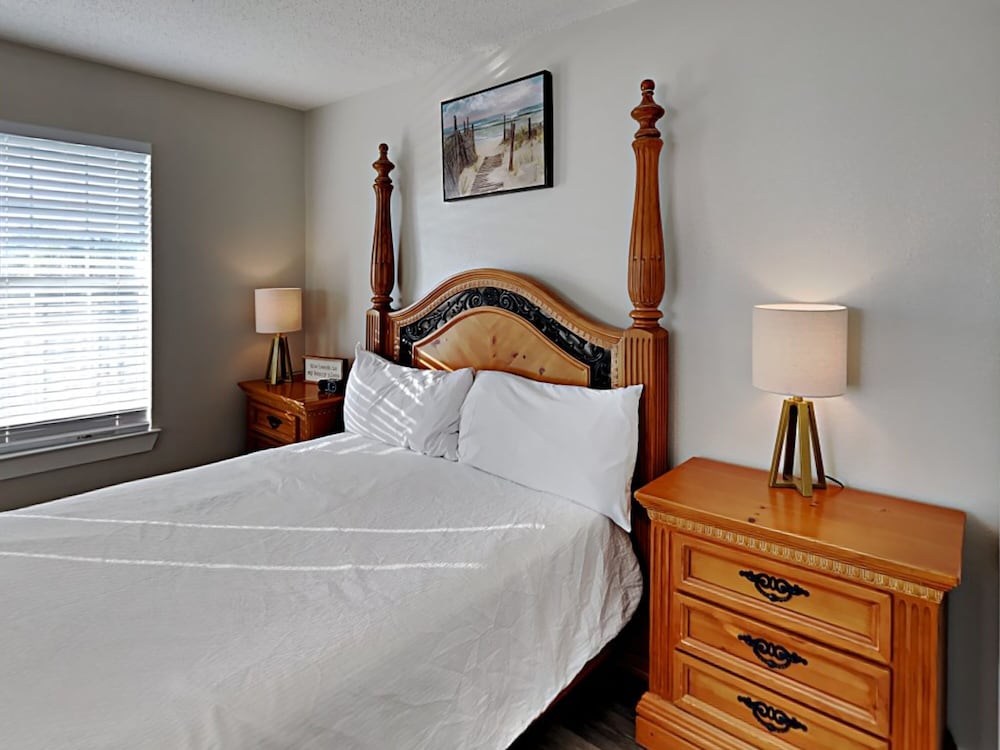 Dune Our Thing by Southern Vacation Rentals view 4