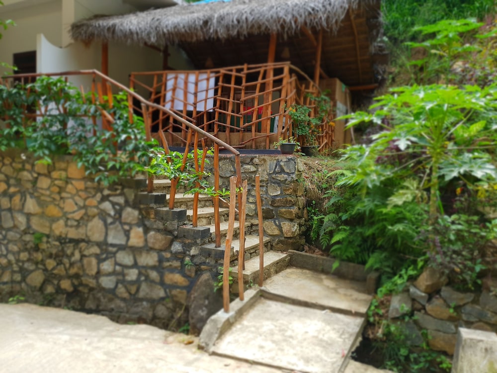 Ella River House