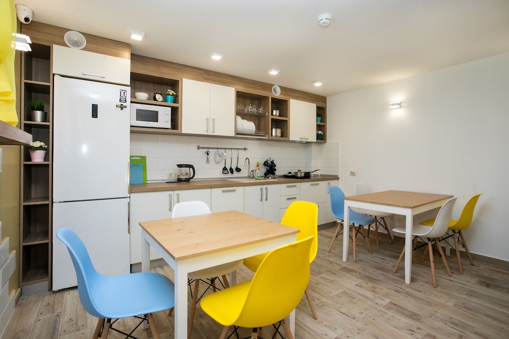 Station - Hostel