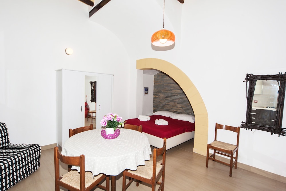 Visitsicilia Donn Anna 1