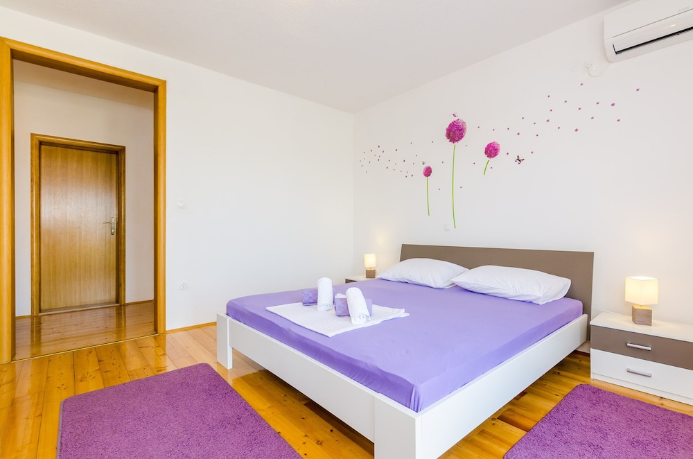 Apartments & Rooms Maždin view 2